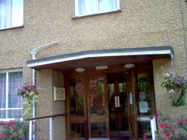 Tekels Park Guest House キャンバリー エクステリア 写真